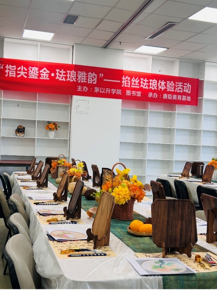 1764644552625068504.jpg 2.jpg