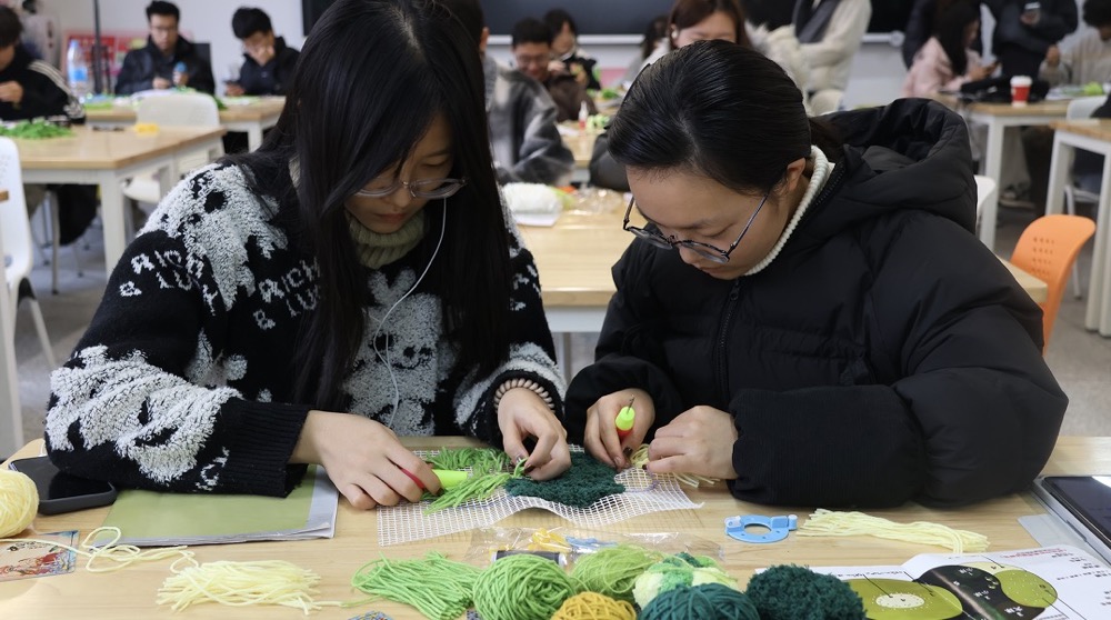 1764645924357057267.jpg 12.jpg