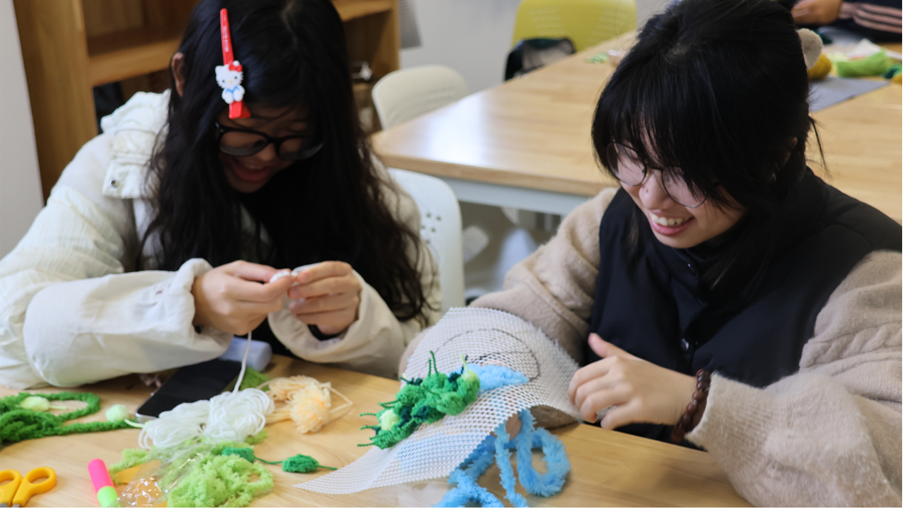 1764646171625083869.png 15.png