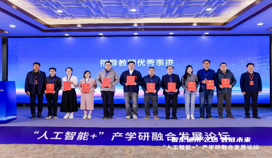 1765510789962088480.jpg 44.jpg